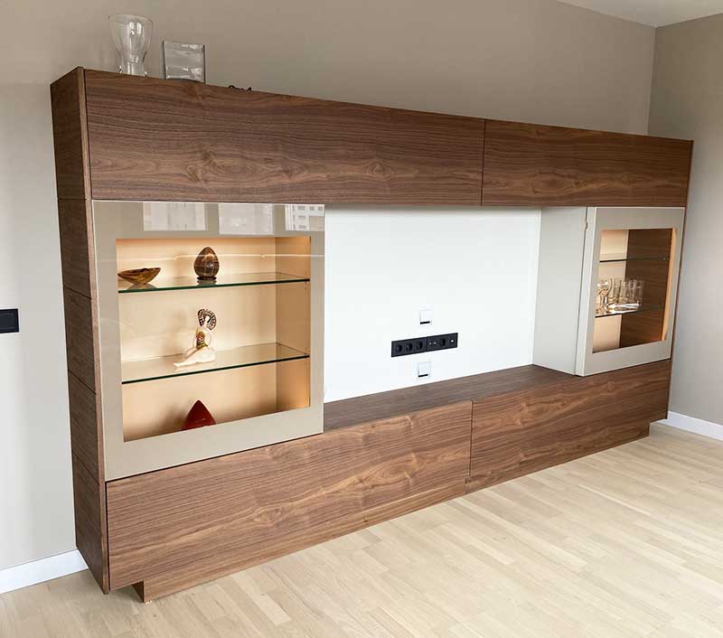 Trabajos en muebles de salón